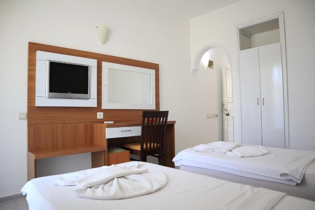 KLEOPATRA SMILE HOTEL